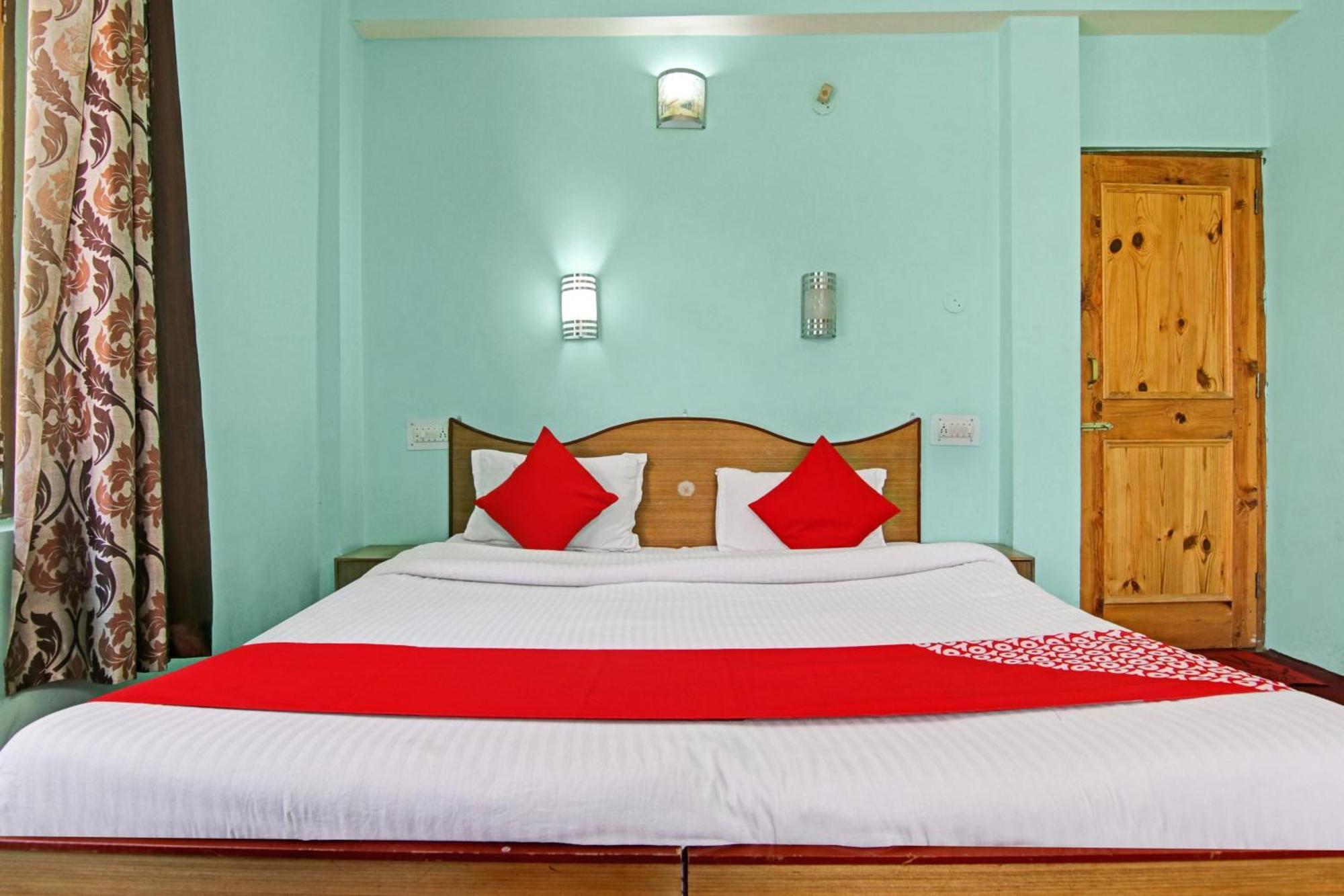 Hotel O Keylong Inn Manāli Kültér fotó