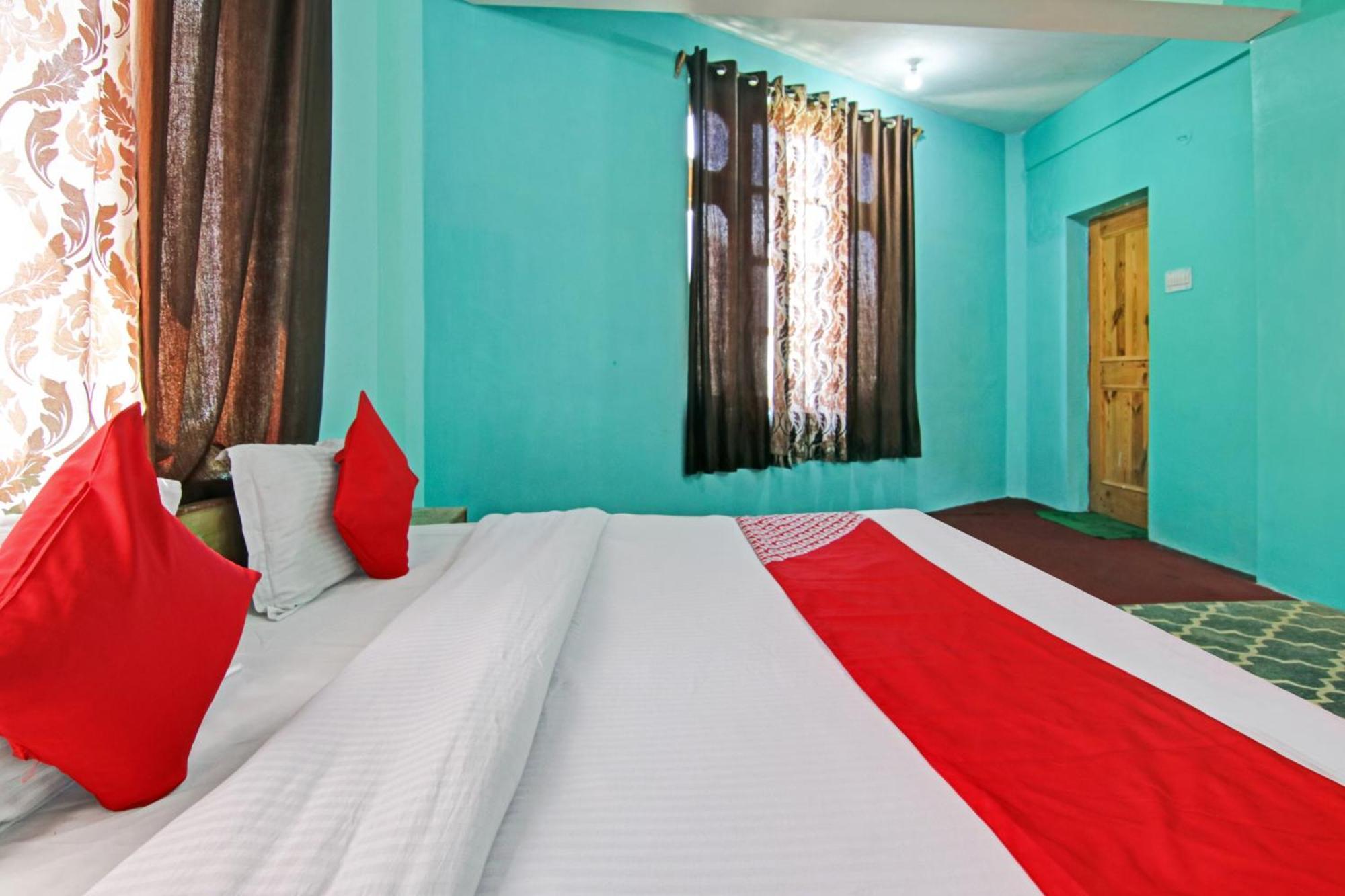 Hotel O Keylong Inn Manāli Kültér fotó
